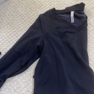 Athleta cropped Sweatshirt